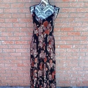 NWT torrid Black and Red Floral Dress